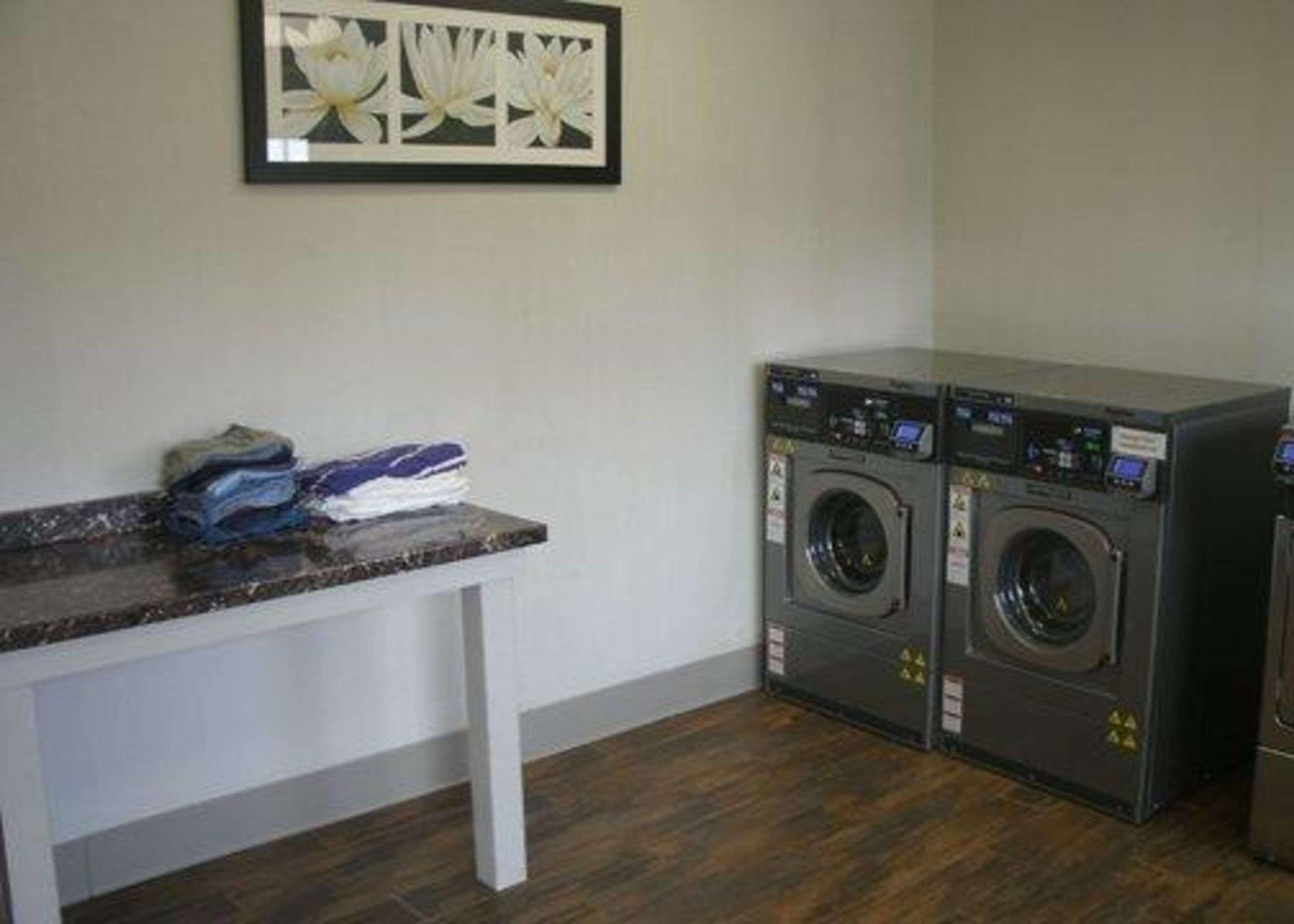 Quality Inn Cambridge Extérieur photo